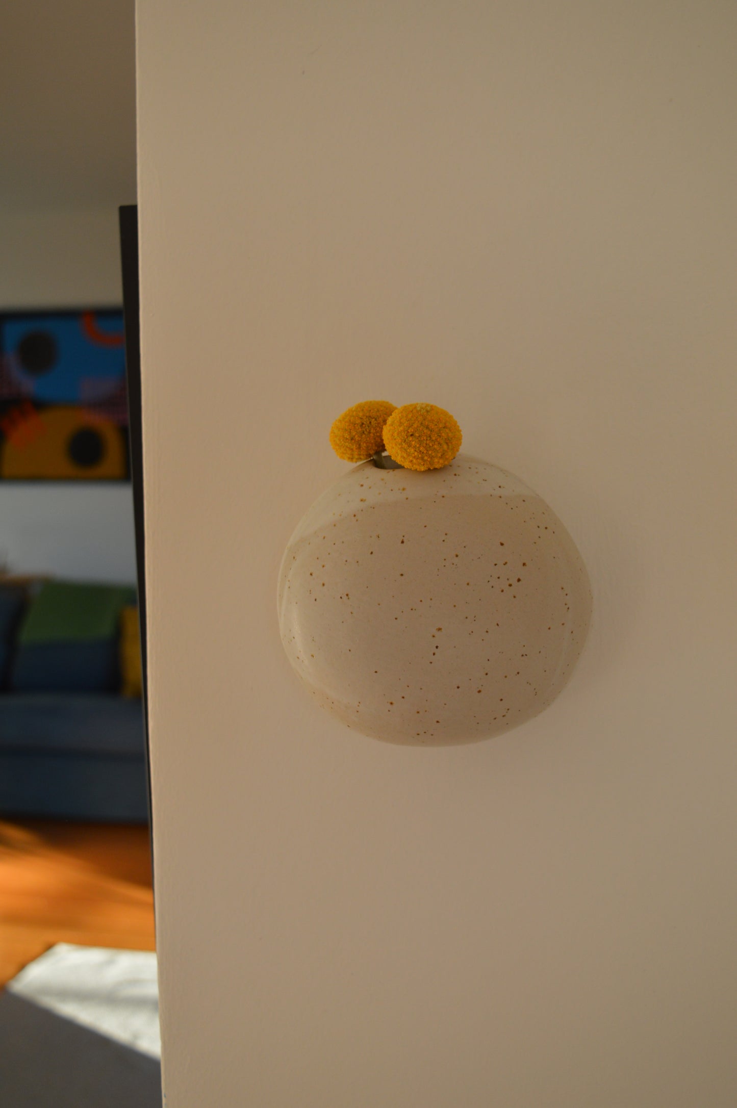 Wall vase