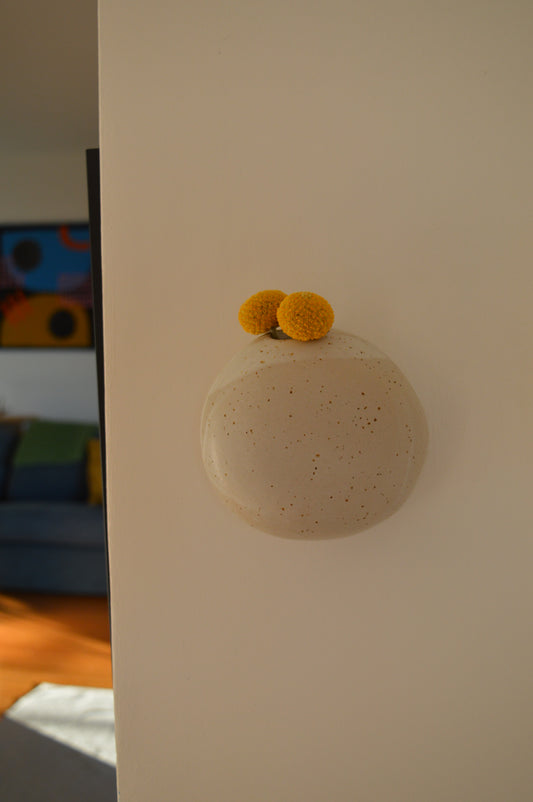 Wall vase